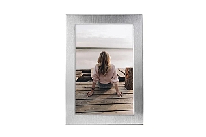 Portrétový fotorámeček 10 x 15 cm