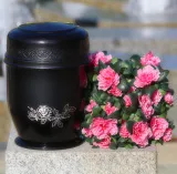 Urna hliníková granitovo černá