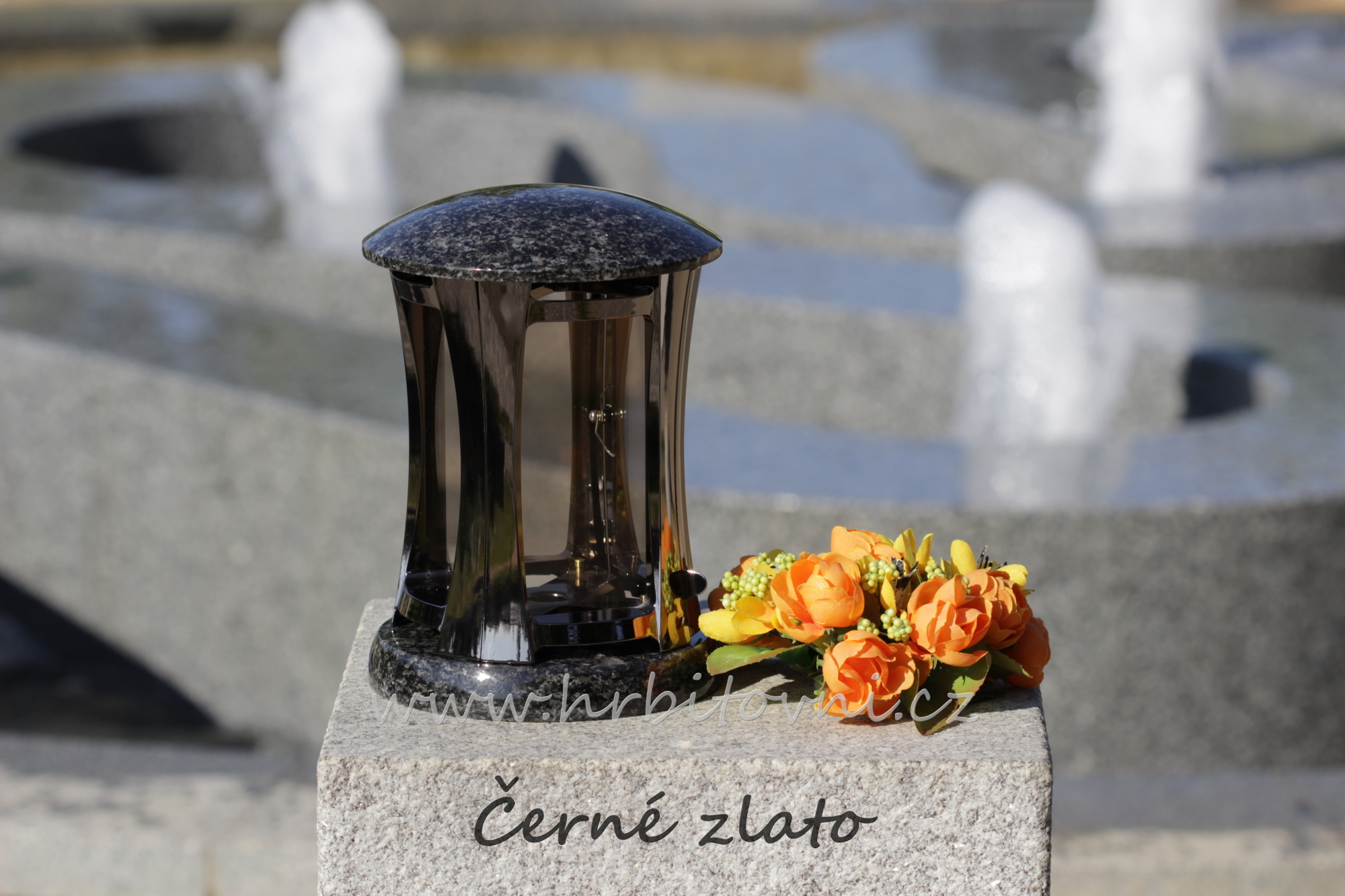 Hřbitovní lampa kámen kov